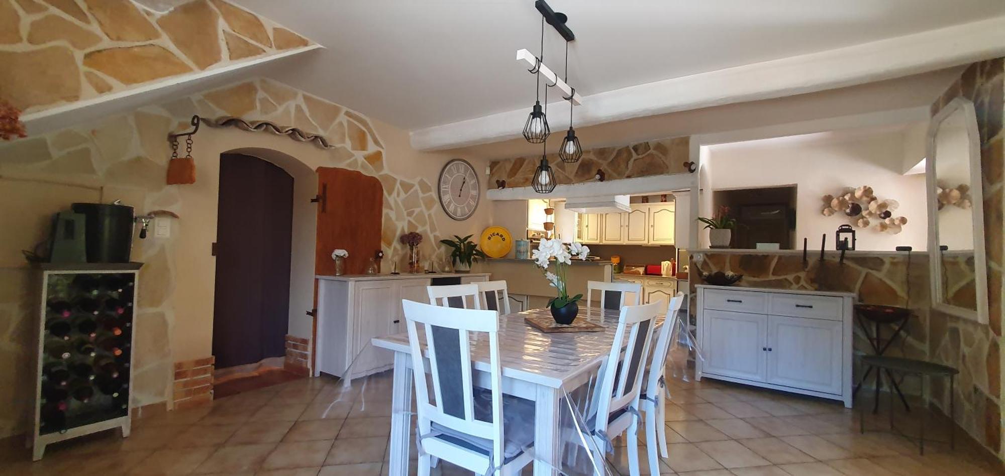 Maison Familiale Avec Piscine Et Boulodrome Dans Le Luberon Caseneuve Exterior foto